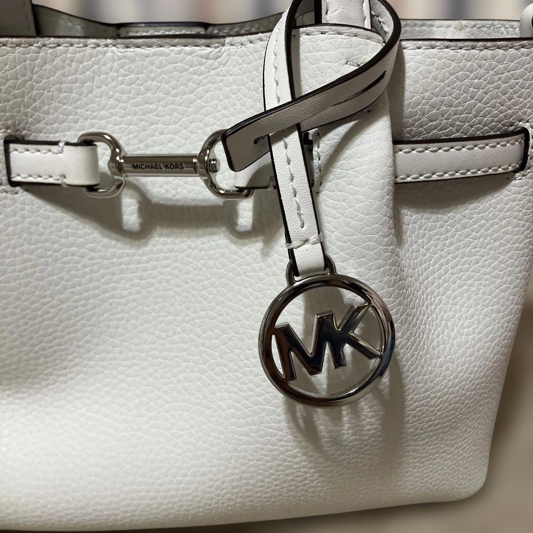 ✩︎⡱美品✩︎⡱マイケルコース　センタージップ　バッグ　ホワイト