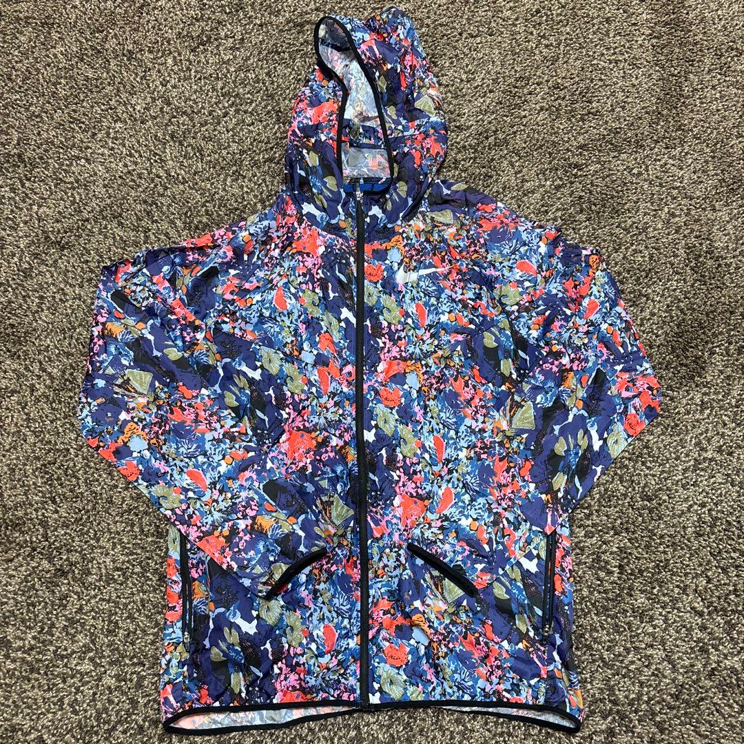 Nike 花柄 ウィンドブレーカー フード付き