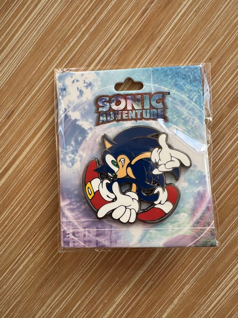 新品未開封　ソニックアドベンチャー　エナメルピンズ　バッジ