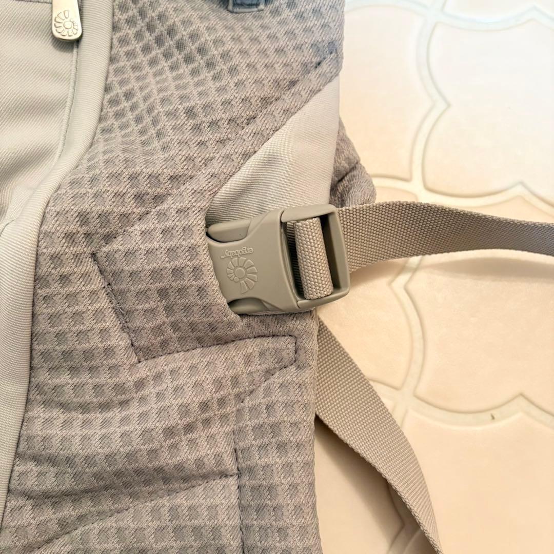 【極美品】エルゴベビーアダプトソフトフレックスメッシュErgobaby 抱っこ紐