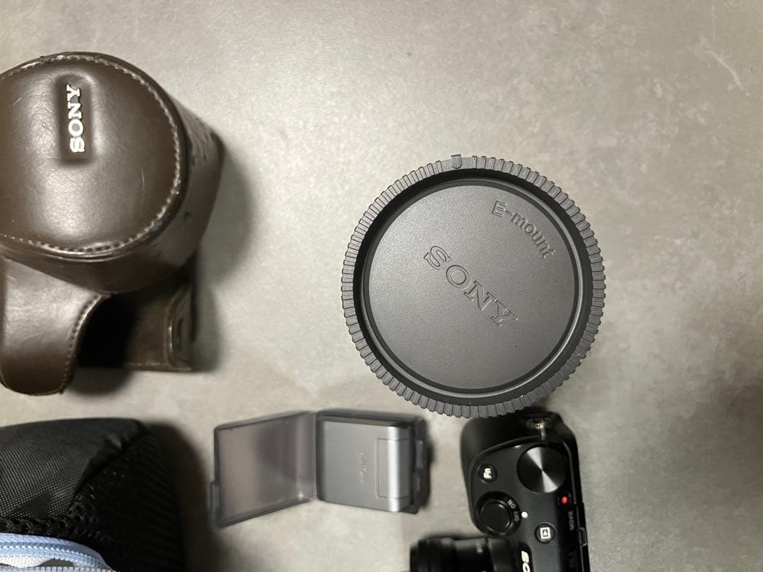 【美品】SONY NEX-5R ダブルズームレンズキット レンズ2本セット