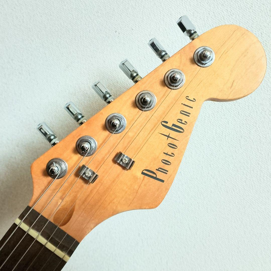 PhotoGenic　ストラトキャスタータイプ　エレキギター　弦は新品に交換済み