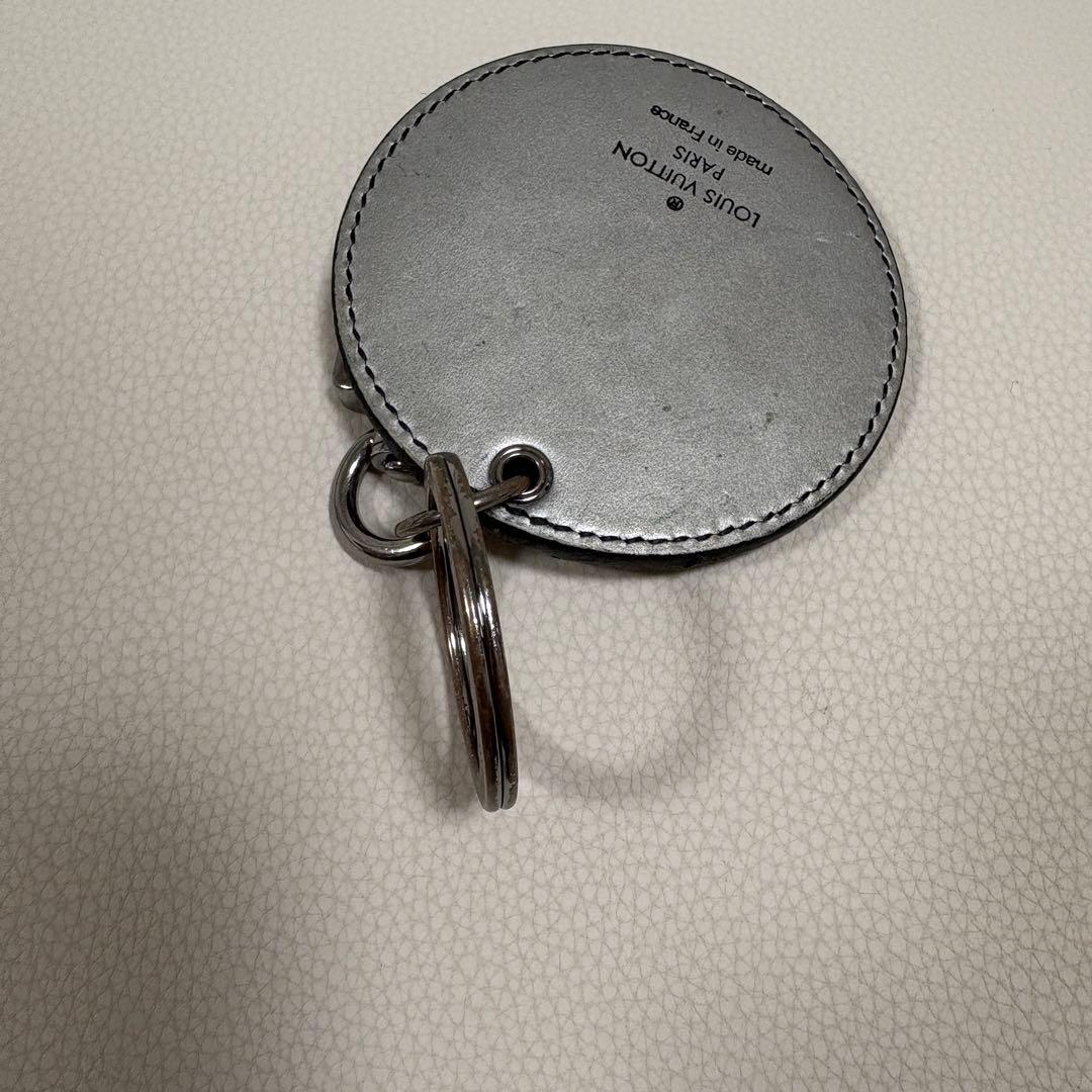 美品　LV キーホルダー　本革　LOUISVUITTON