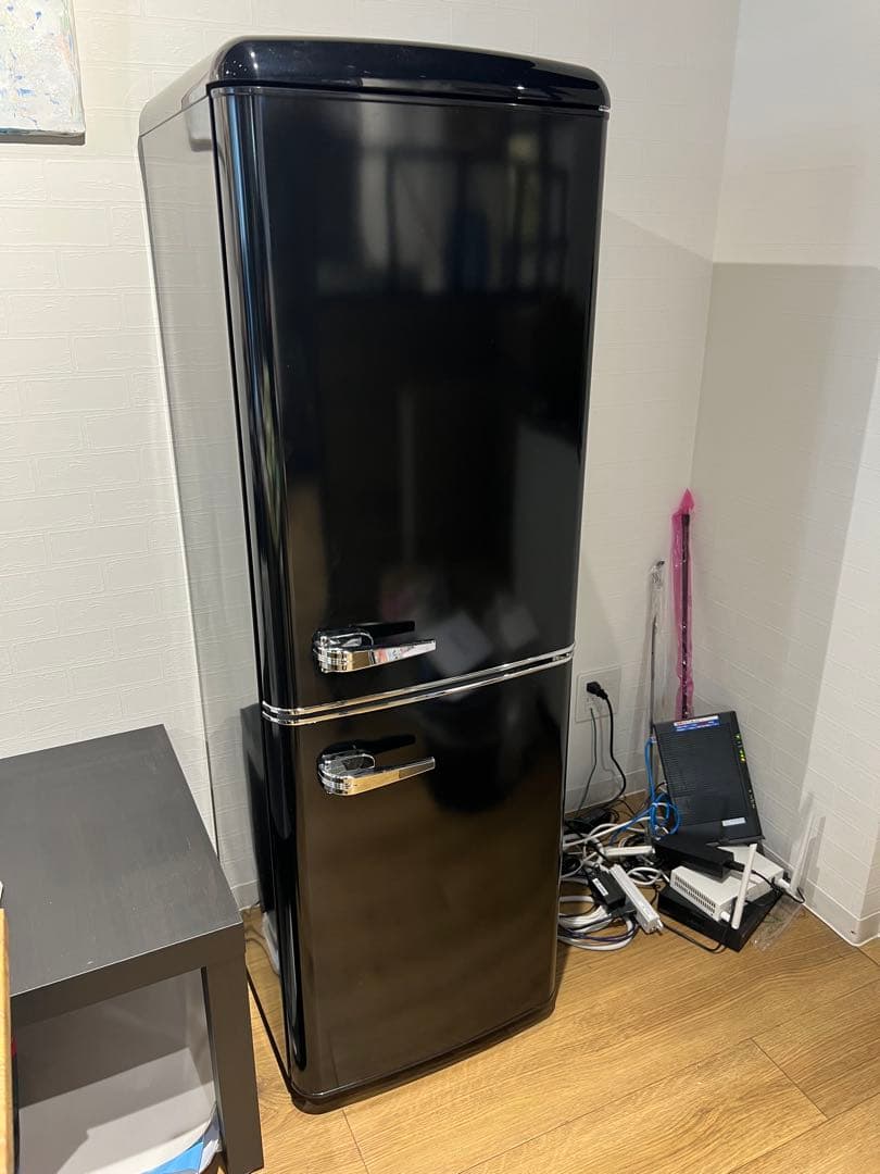 1月30日まで値引き　アイリスオーヤマ　レトロ冷蔵庫2ドア 130L