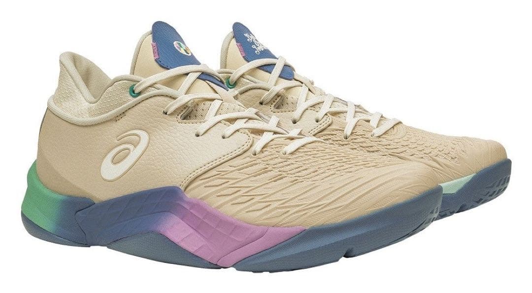 ASICS バスケットボールシューズ ベージュ/マルチカラー