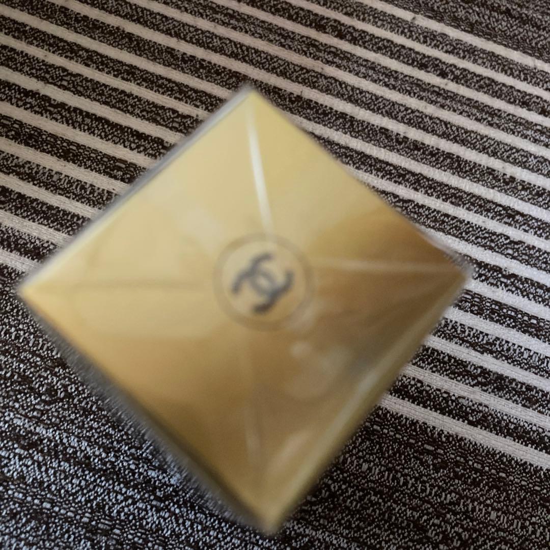 CHANEL SUBLIMAGE 30ml 日焼け止め乳液
