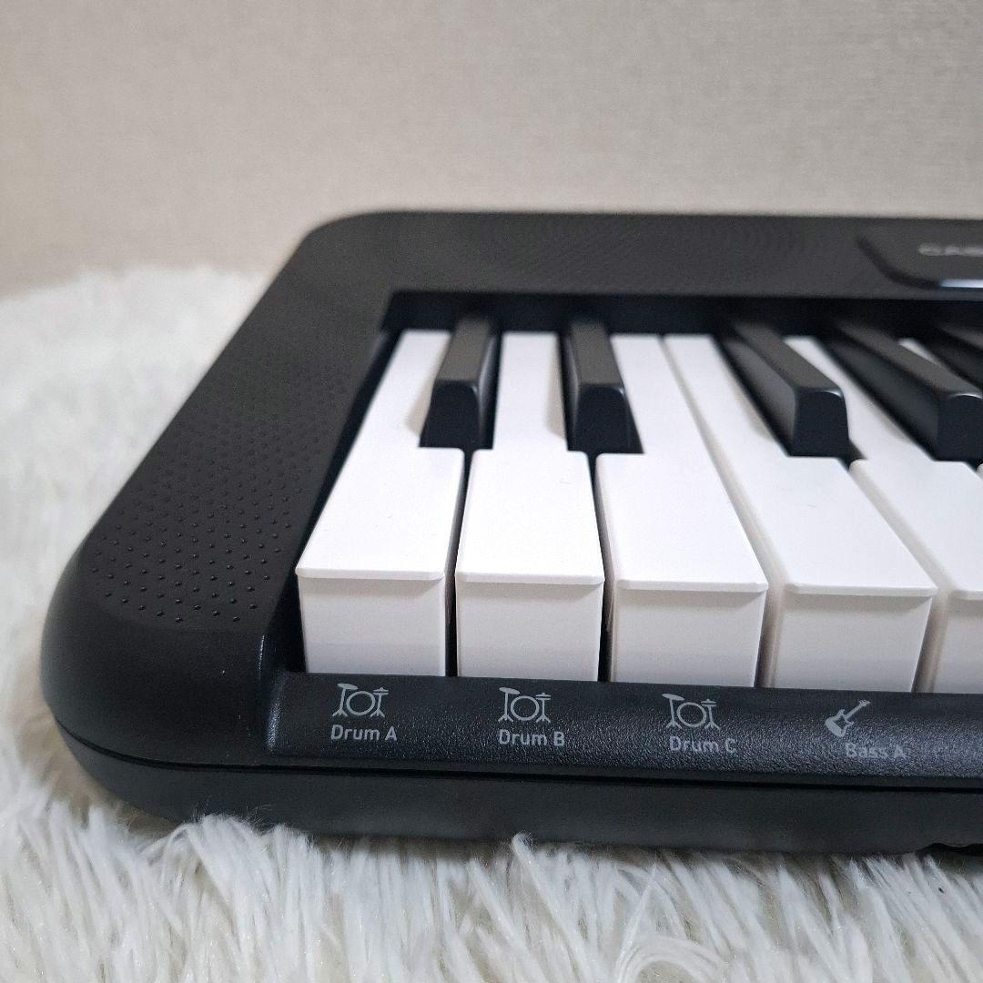 【極美品】CASIO CT-S200 61鍵盤 Casiotone 電子ピアノ