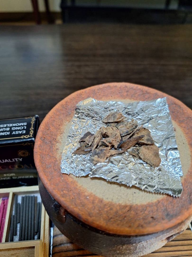 香炉と香り線香