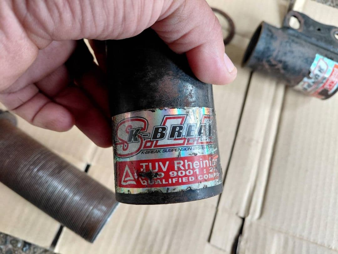 ダイハツムーヴカスタム175sケイブレイク車高調