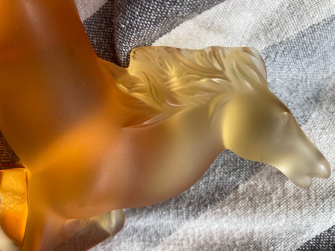 ラリック　馬　置物　アンバー　琥珀