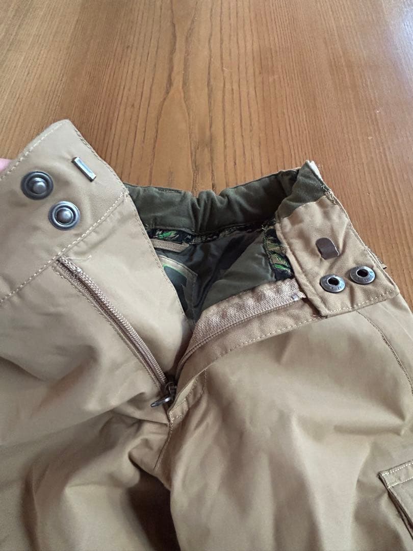 Burton 子ども用ウェア ジャケットとパンツセット L 150-160