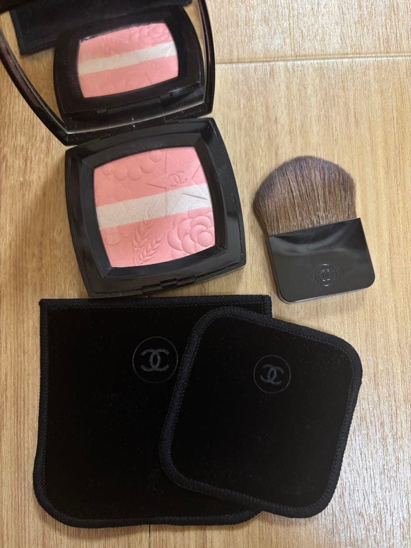 CHANEL レ シーニュ ドゥ シャネル（シーズン限定）