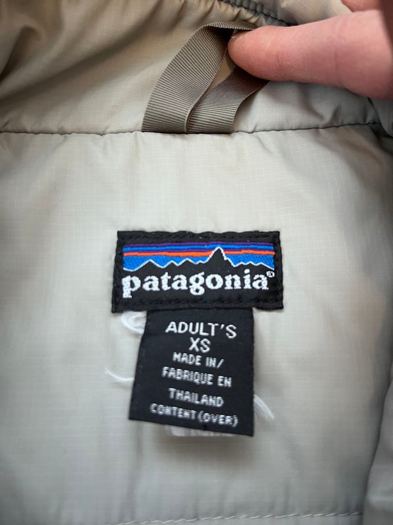 希少 patagonia パフボール プルオーバー カーキ MARS S