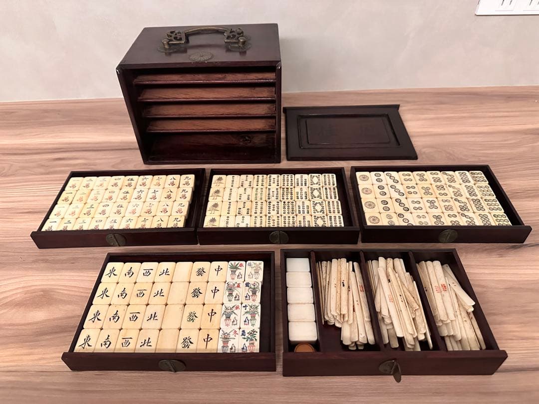 アンティーク 麻雀牌 現状品 素材不明 揃い不明