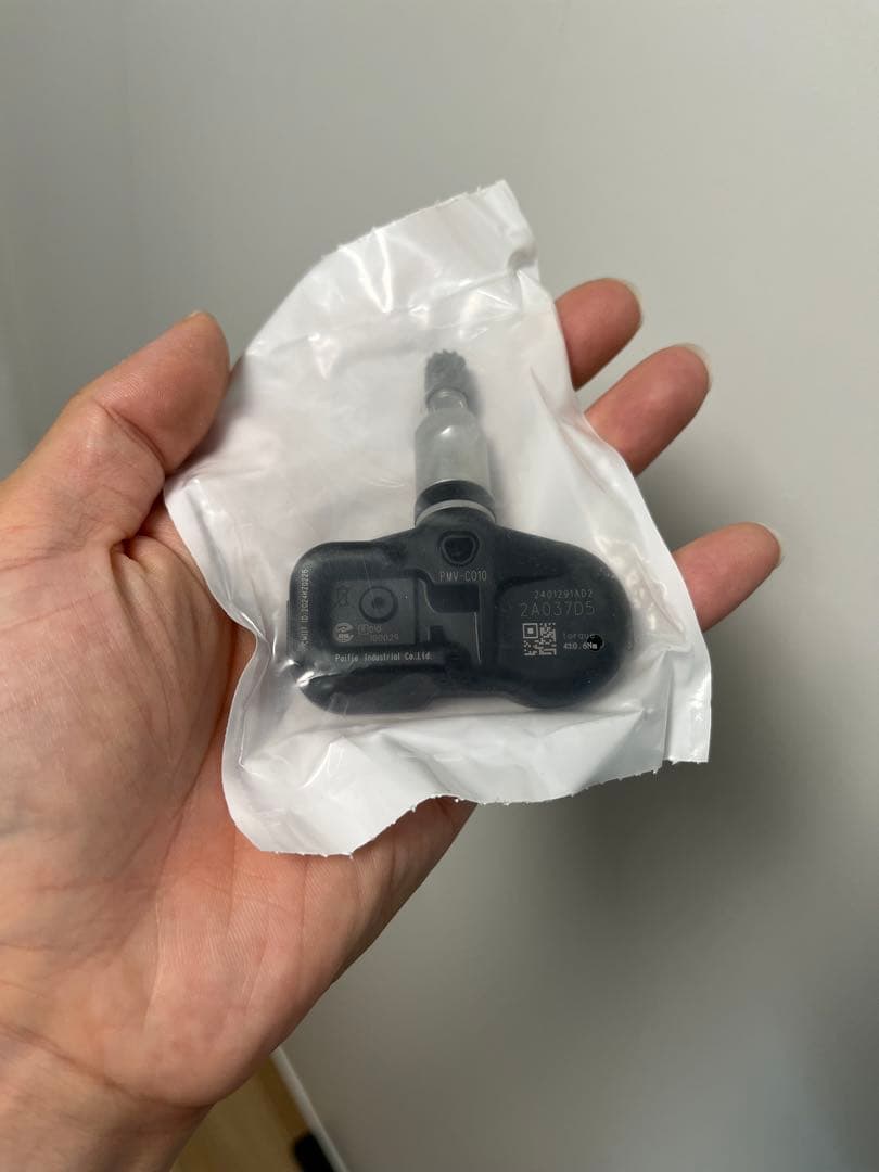 純正42607-30060 タイヤ空気圧センサー 4個セット