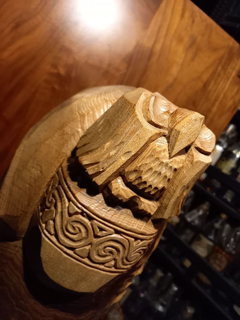 希少　千島アイヌ　シマフクロウ　コロボックル　マキリ　槐　一刀彫