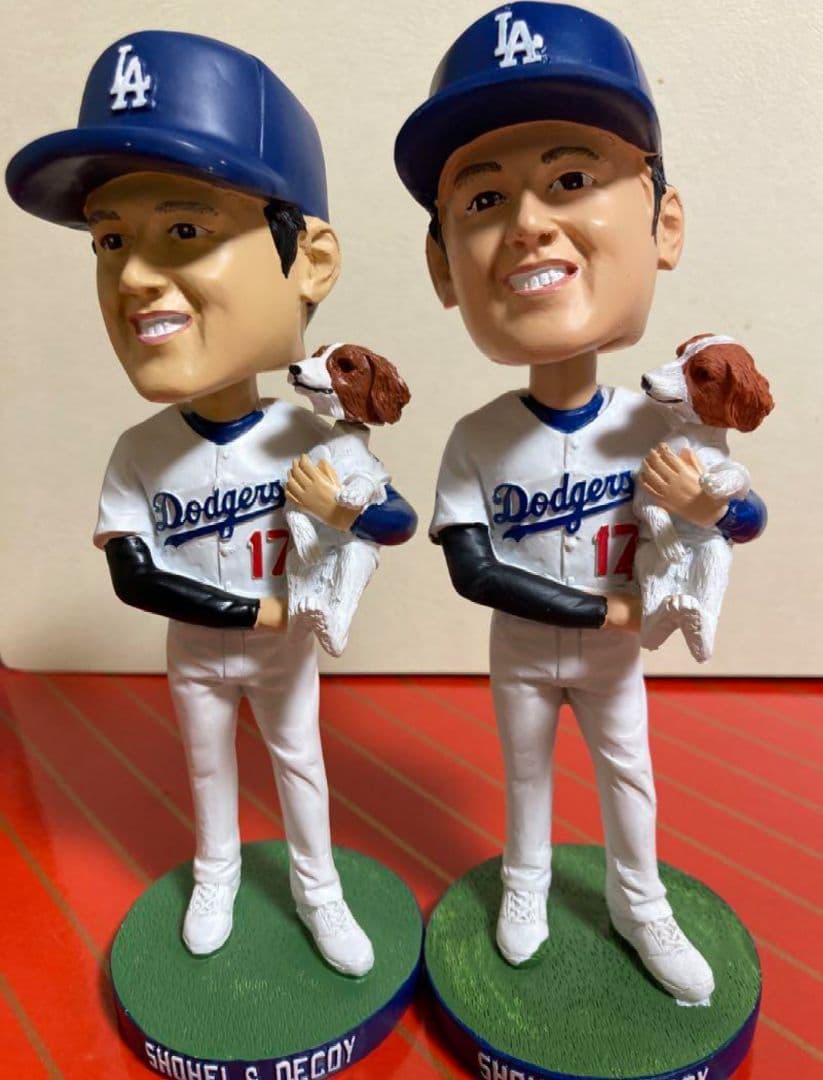 【激レア】【最新型実物】大谷翔平 ボブルヘッド 贋作&本物 2体セット