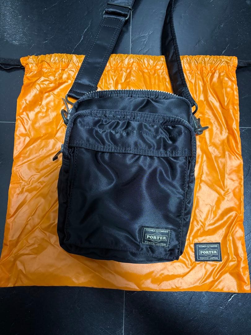 PORTER TANKER バーティカルバッグ ブラック 622-27845