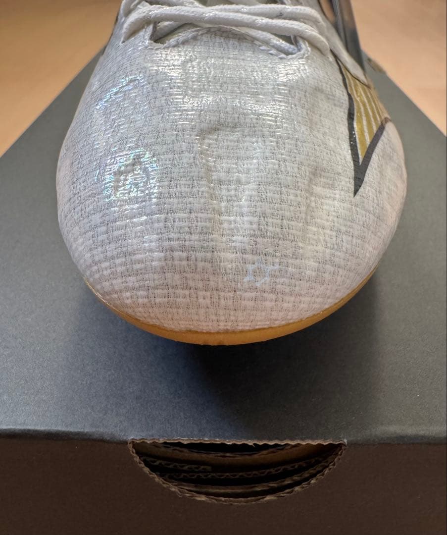 ミズノアルファ JAPAN プリズムゴールド