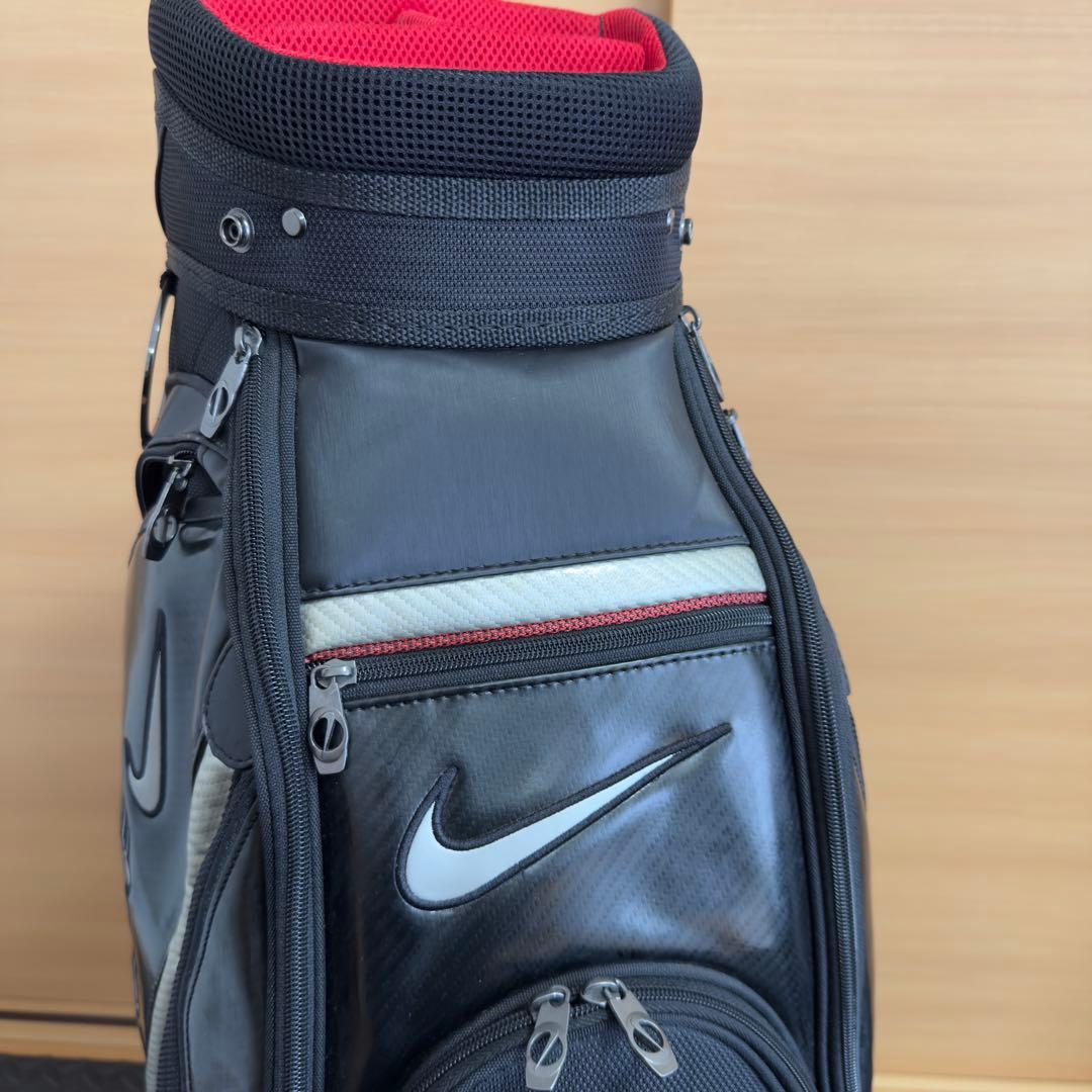 NIKE GOLF キャディバッグ 6分割 ブラック フード付き メンズ向け