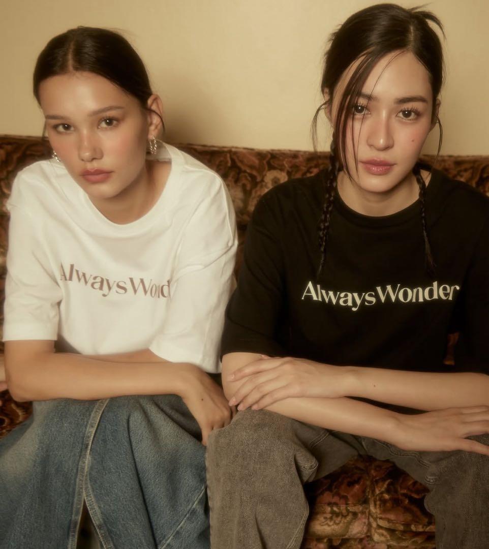 AlwaysWonder Tシャツ
