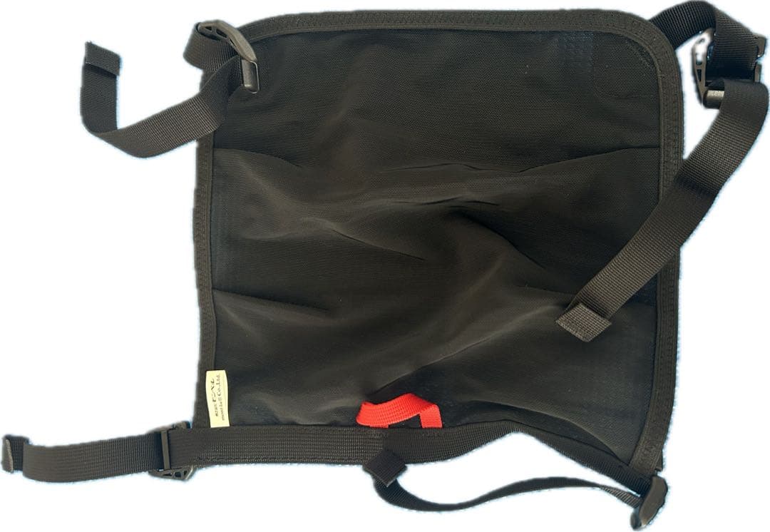 patagonia バックパック 30L ヘルメットホルダー付き（モンベル）