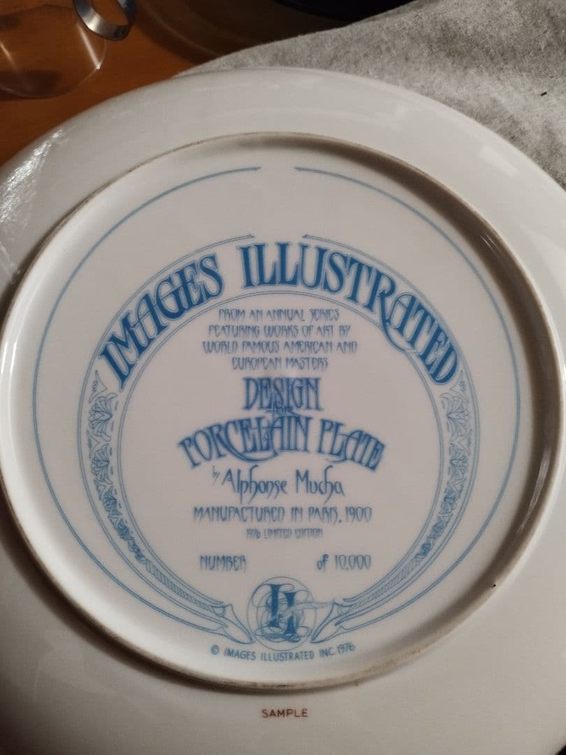 希少品 ミュシャ大皿：パリのシンボル 直径31cm 金縁