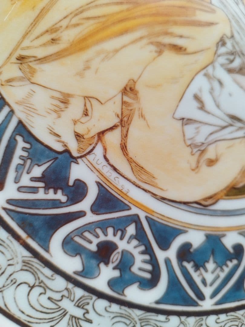 希少品 ミュシャ大皿：パリのシンボル 直径31cm 金縁