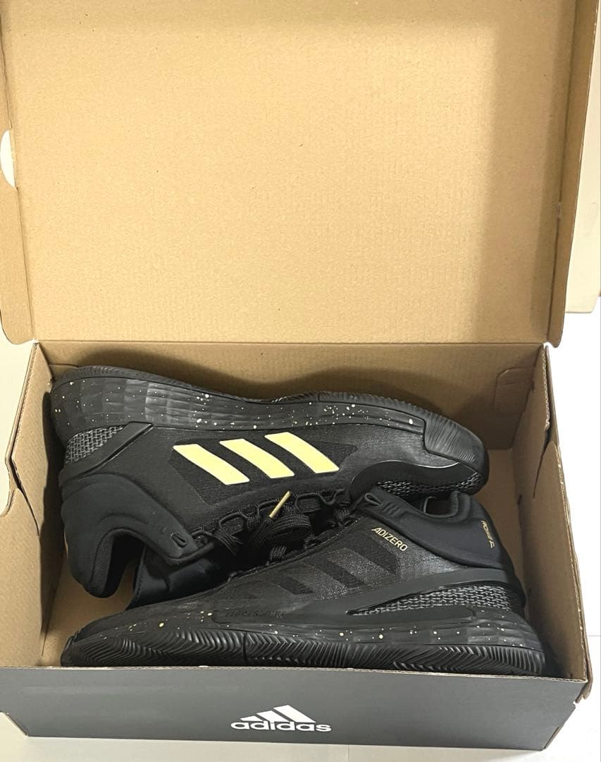 adidasスニーカー ADIDAS D ROSE 11 バスケットシューズ 黒