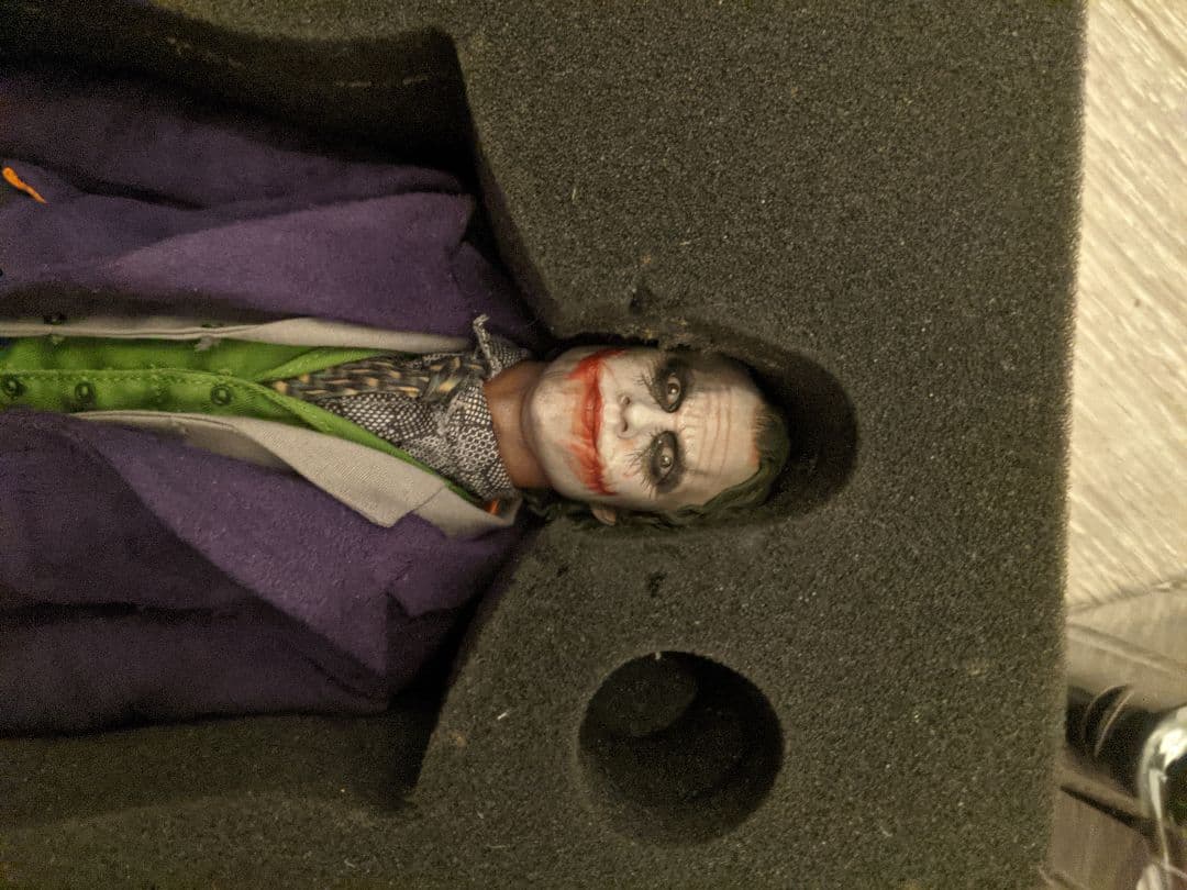 ジョーカー ホットトイズ　2.0 ジャンク？