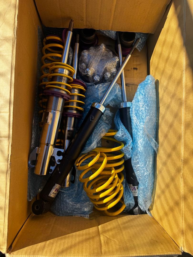 VW UP! KW v1サスペンションキット 訳あり