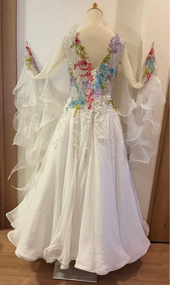 社交ダンス　ドレス　ジャンティ　ホワイト　カラフル　スタンダード