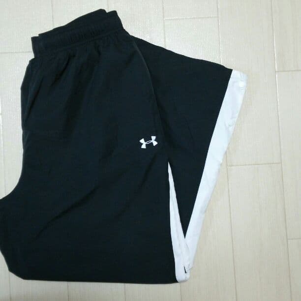 アンダーアーマー  ジャージ