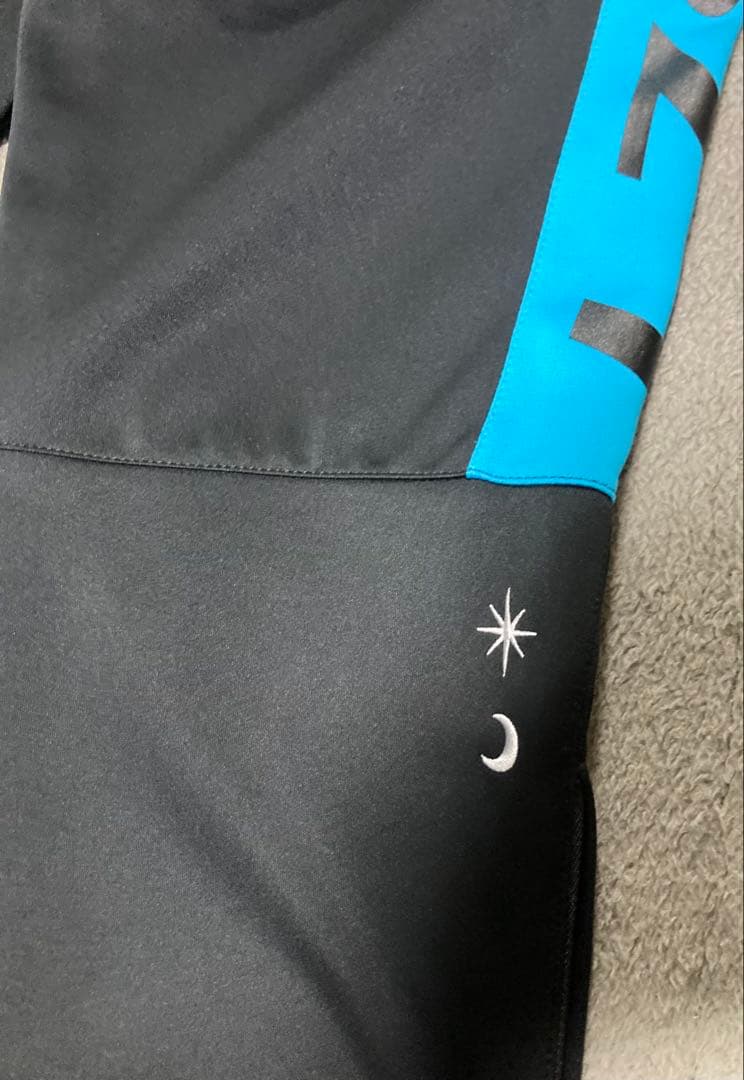 ルースイソンブラ ジャージ上下セット Ｌサイズ