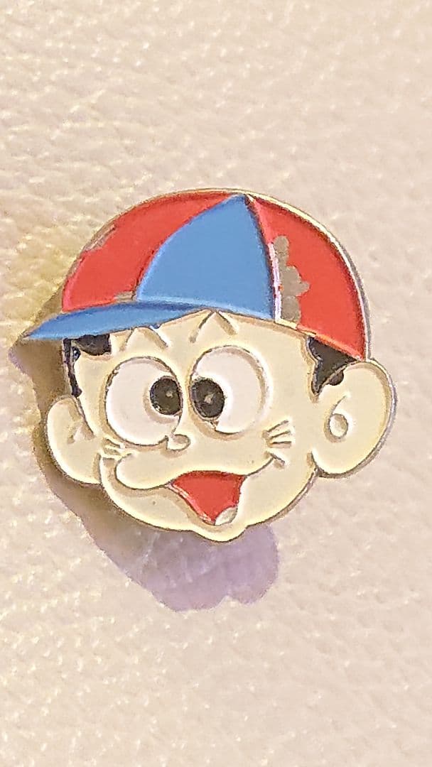 5希少残存個体【少年画報社68年[怪物くん藤子不二雄]アオシマ賞】 当時物バッジ