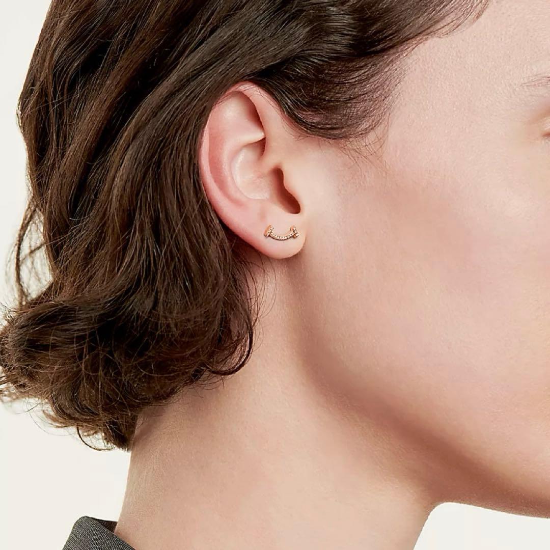 ティファニー　tiffany Tスマイルピアス　ローズゴールド　右耳のみ