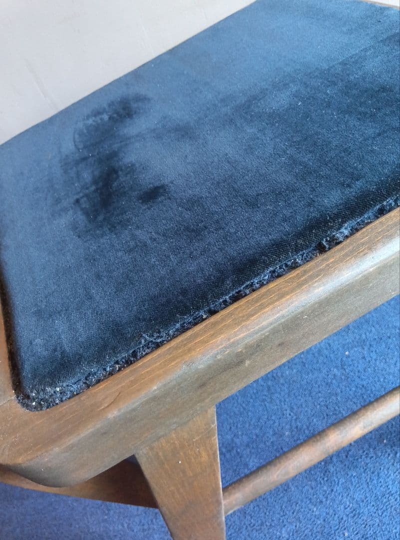 木製子供用チェア 直線的デザイン　ヴィンテージ　レトロ