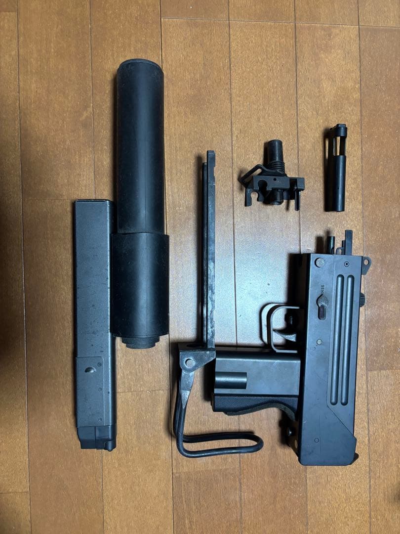 MAC10 電動ガン ブラック サイレンサー付き