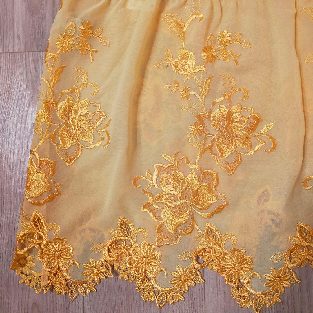 ワコール　店舗限定　スワロフスキー　サルート　花柄　刺繍　キャミソール　L