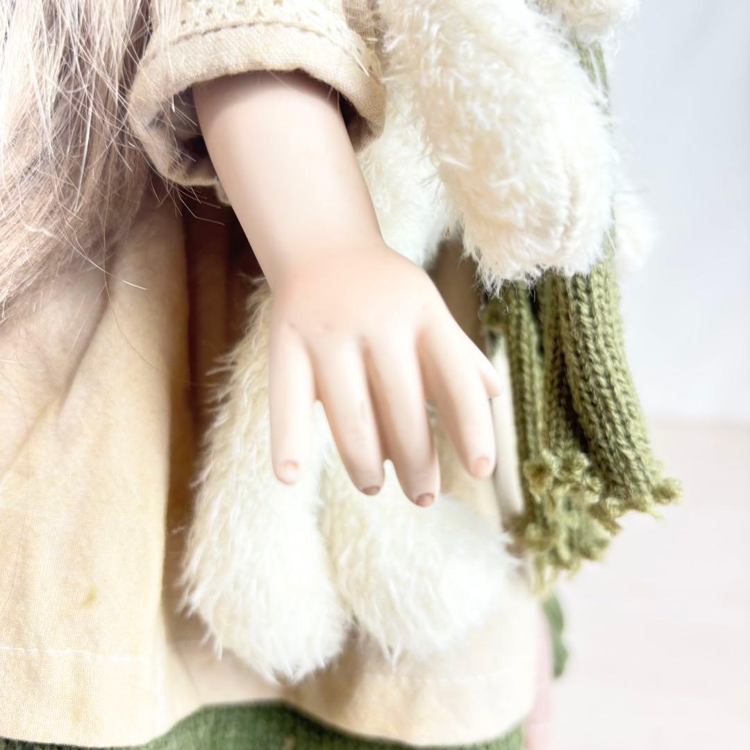 ビスクドール 身長約46cm うさぎを持った女の子