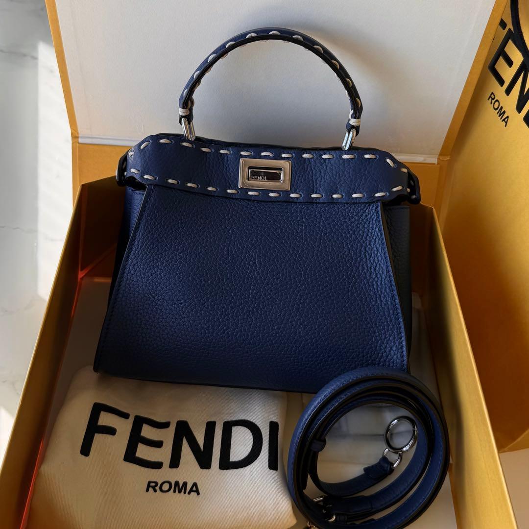 FENDI ピーカブー　セレリア ミニ　2WAYハンドバッグ ブルー