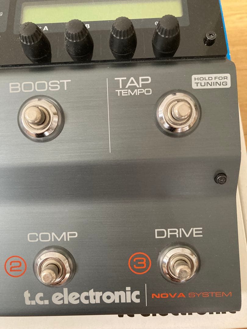 【箱付美品】tc electronic NOVA SYSTEMギターエフェクター