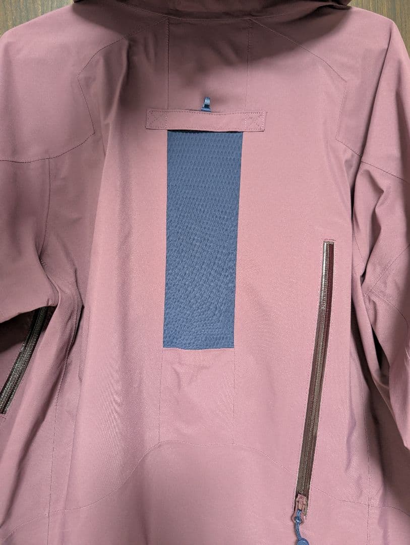 REW 22-23 REALITY リアリティー 上下セット 週末限定セール！