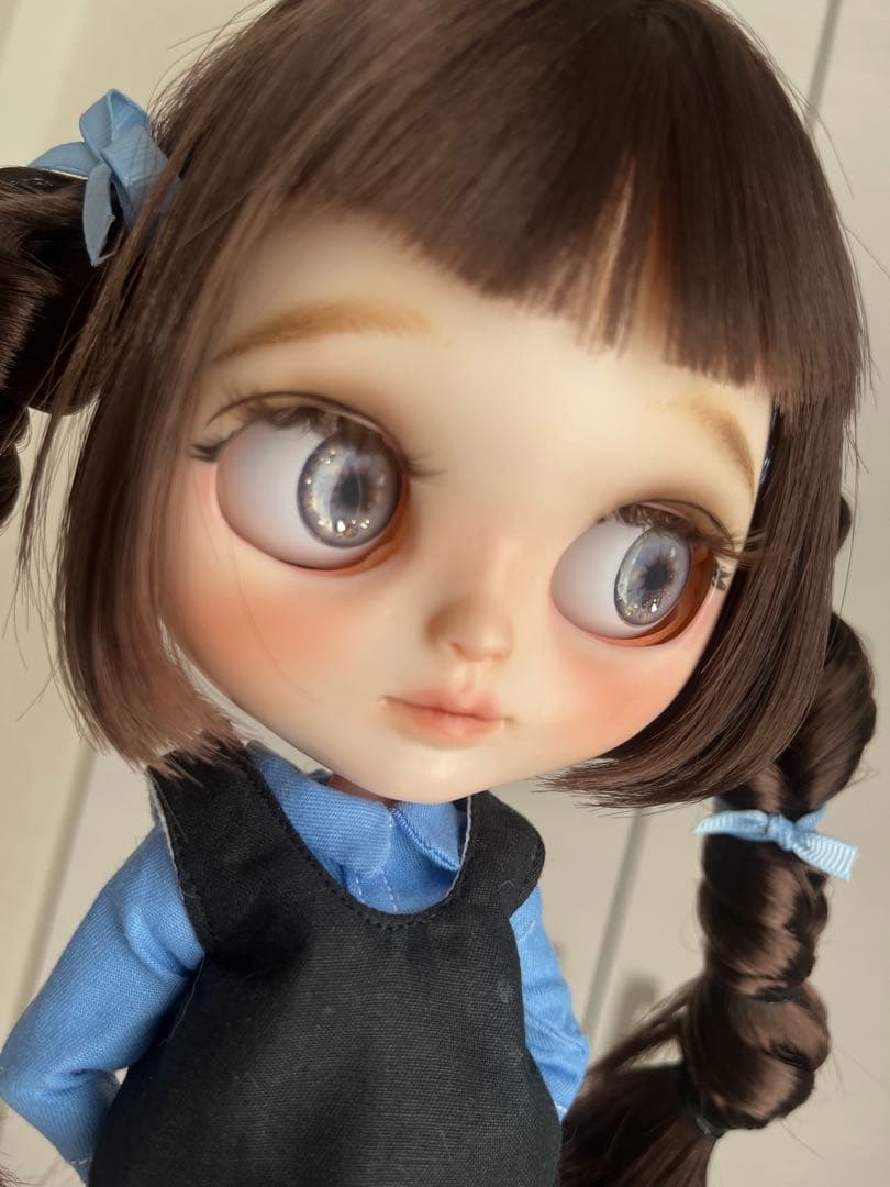 カスタムアイシードール　アウトフィット付き　オン眉ロングヘア