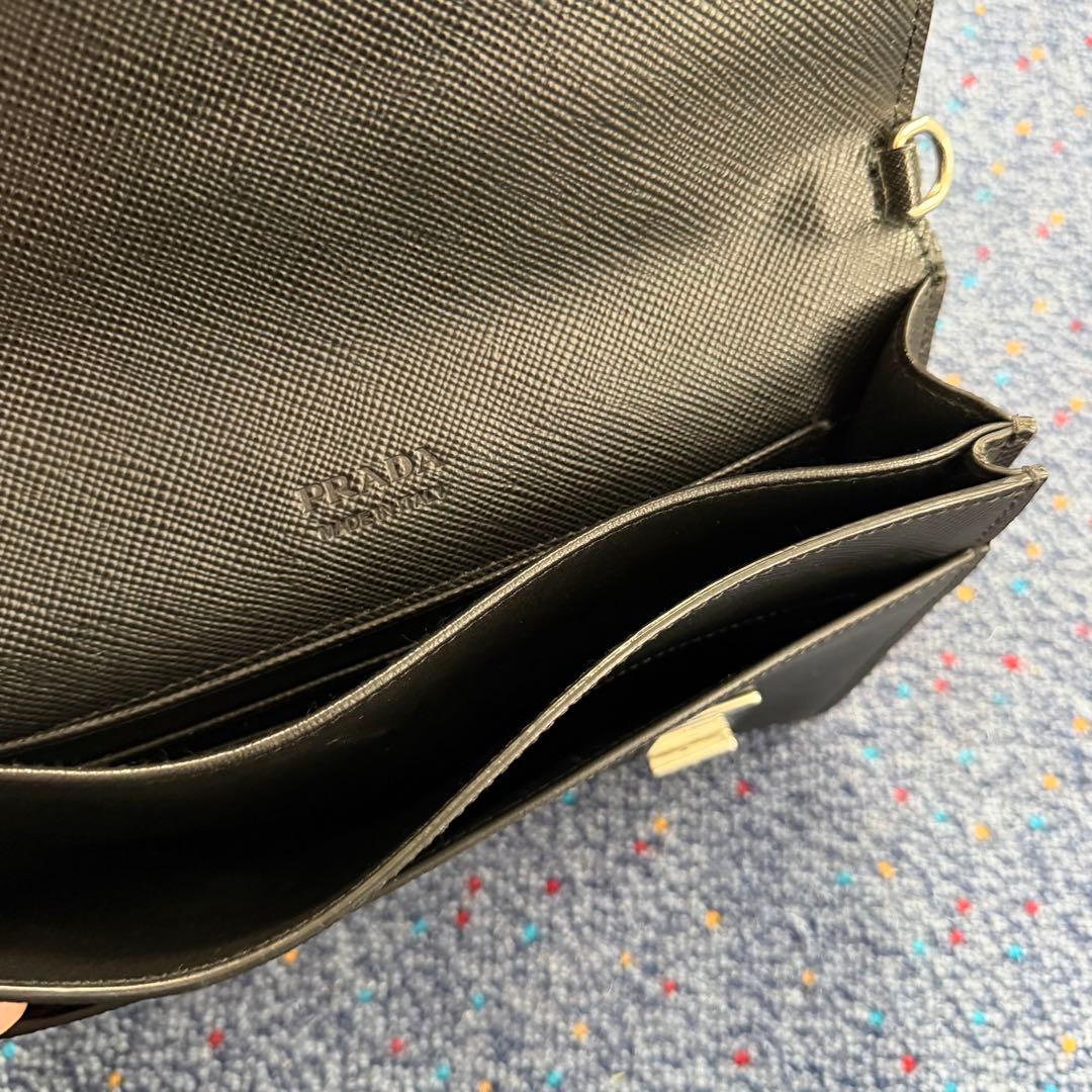 希少　PRADA プラダ レザー メッセンジャー ショルダーバッグ 3WAY