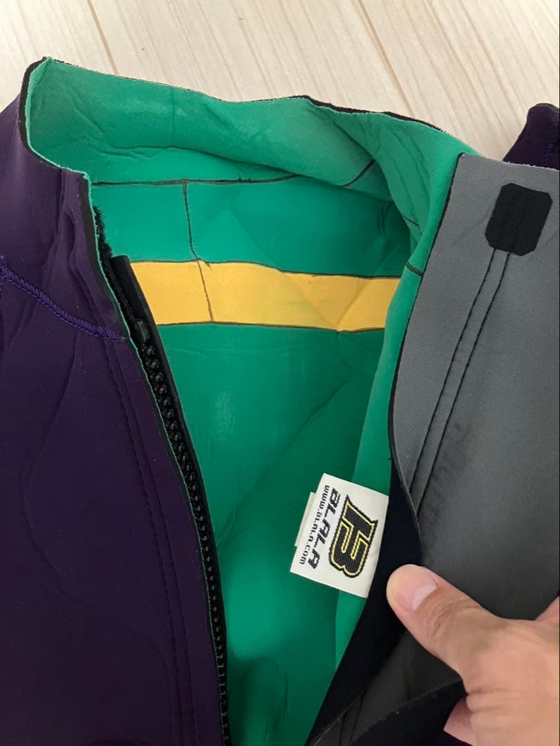 BLALAパープル ウェットスーツ フロントジッパー