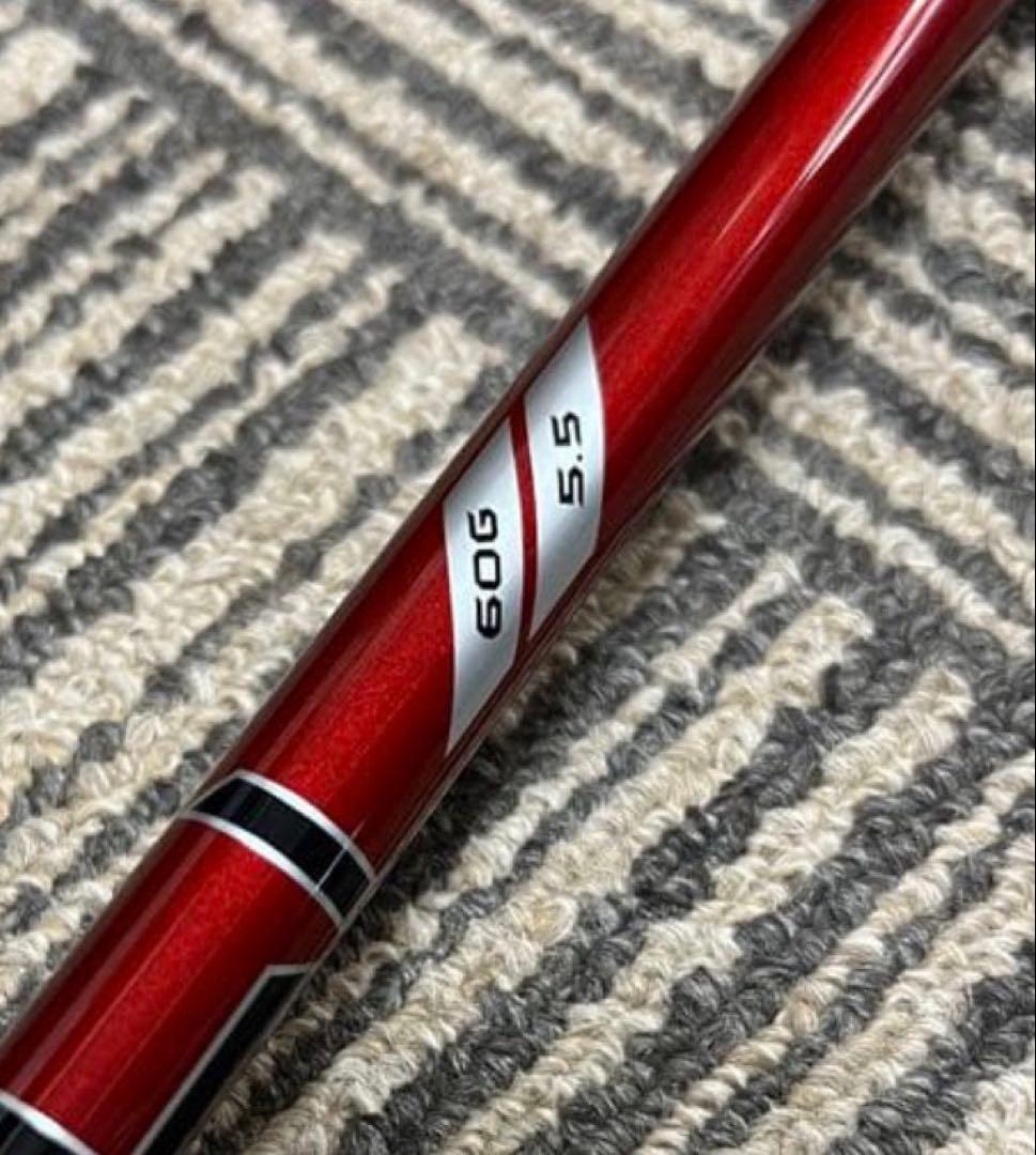 タイトリスト ドライバー　GT2 9.0シャフト　ディナリ　美品