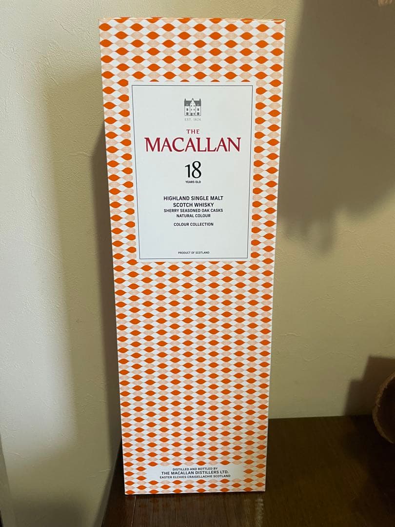 マッカラン　カラーコレクション　日本未販売　空港免税店限定18年 700ml