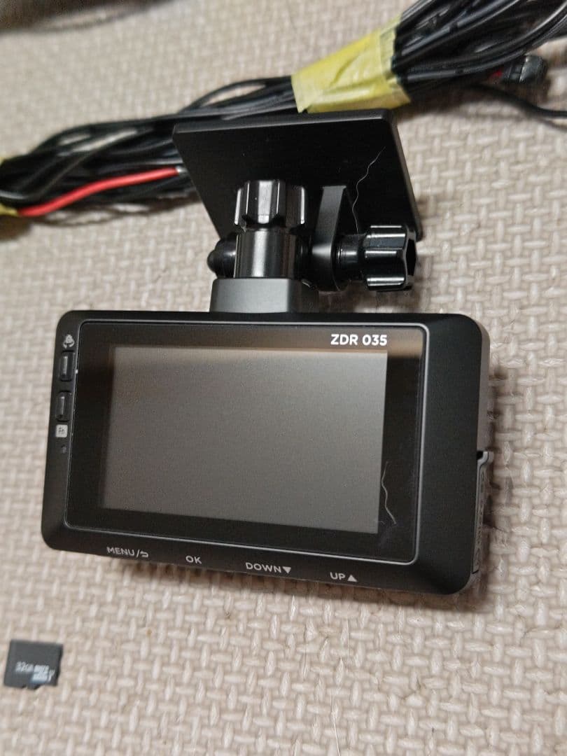 COMTEC ZDR 035 前後カメラドライブレコーダー 配線付き