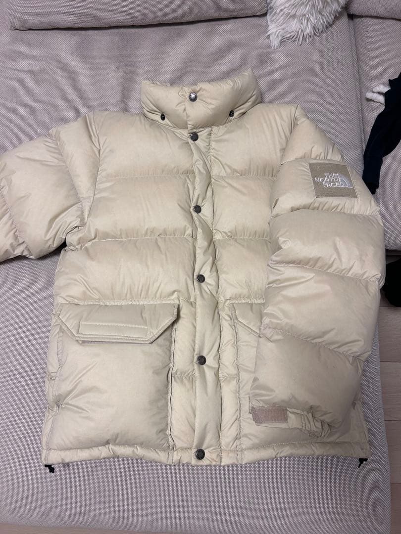 The North Face ダウンジャケット クリーム色